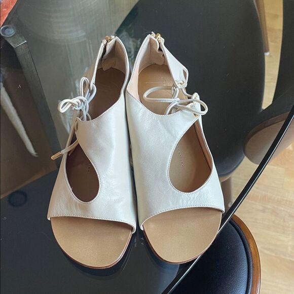 Giuseppe Zanotti Cream Women's Sandals